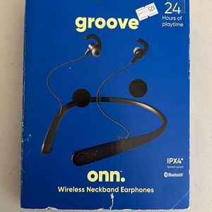 Groove Onn. Wireless Neckband Earphones